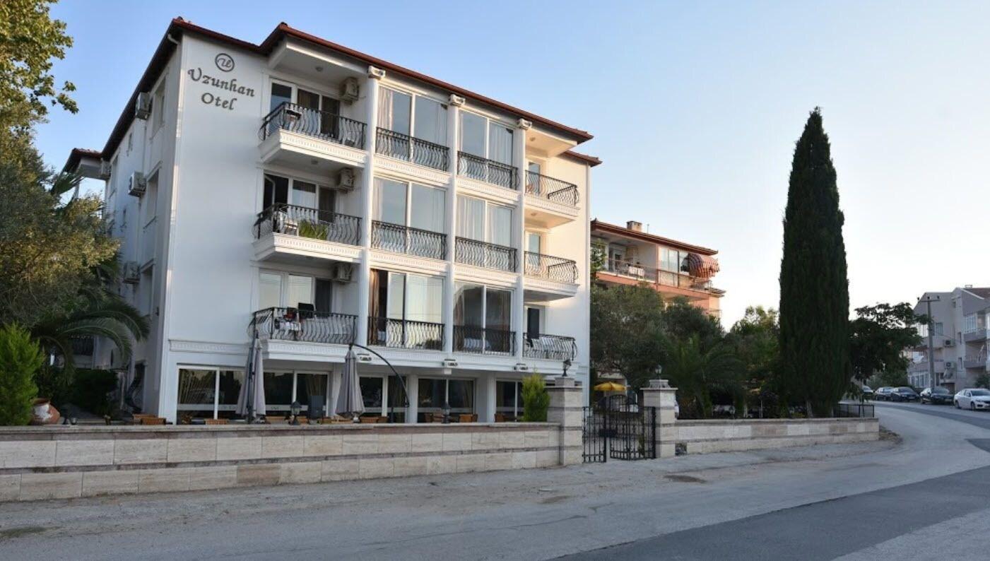 Uzunhan Hotel Ayvalik Exterior photo