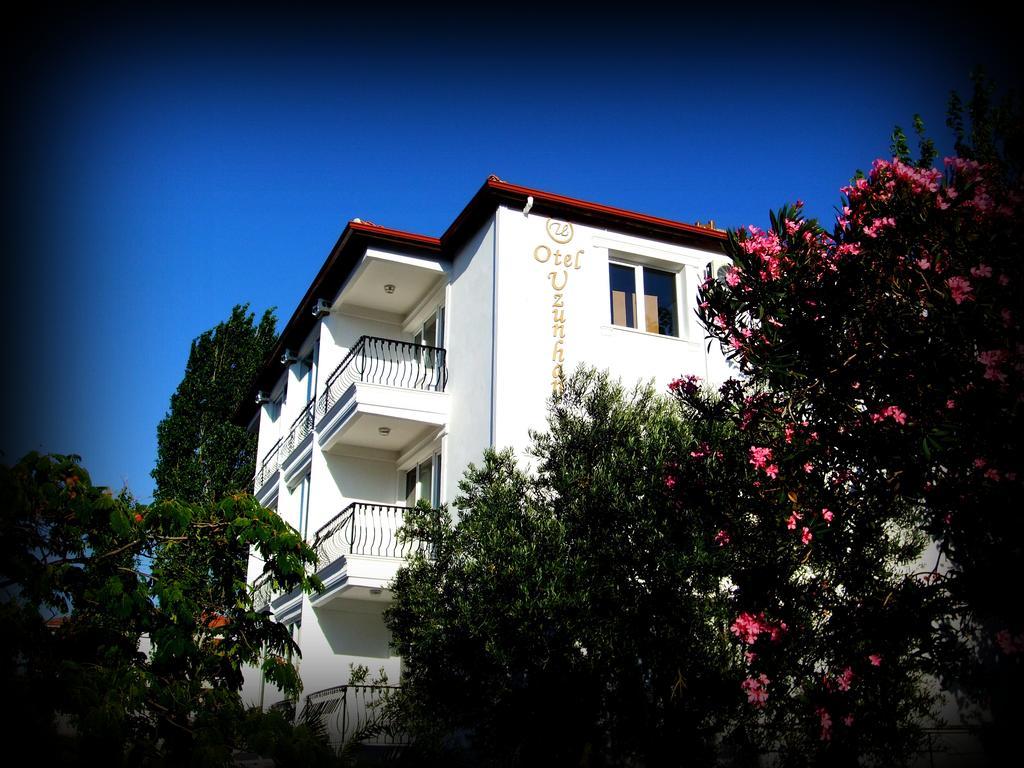 Uzunhan Hotel Ayvalik Exterior photo